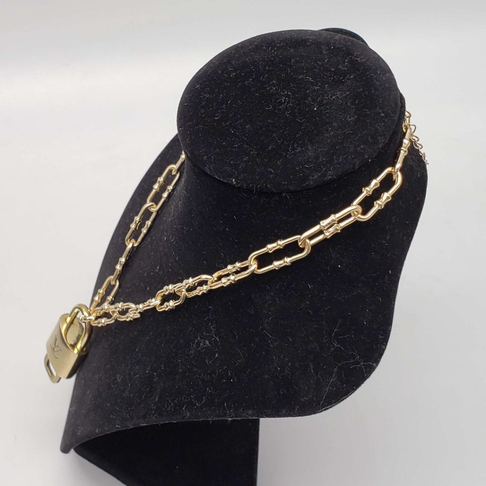 100% Auth Louis Vuitton Lock & Key with Unbranded Gold Plated Chain Necklace - Picture 7 of 11